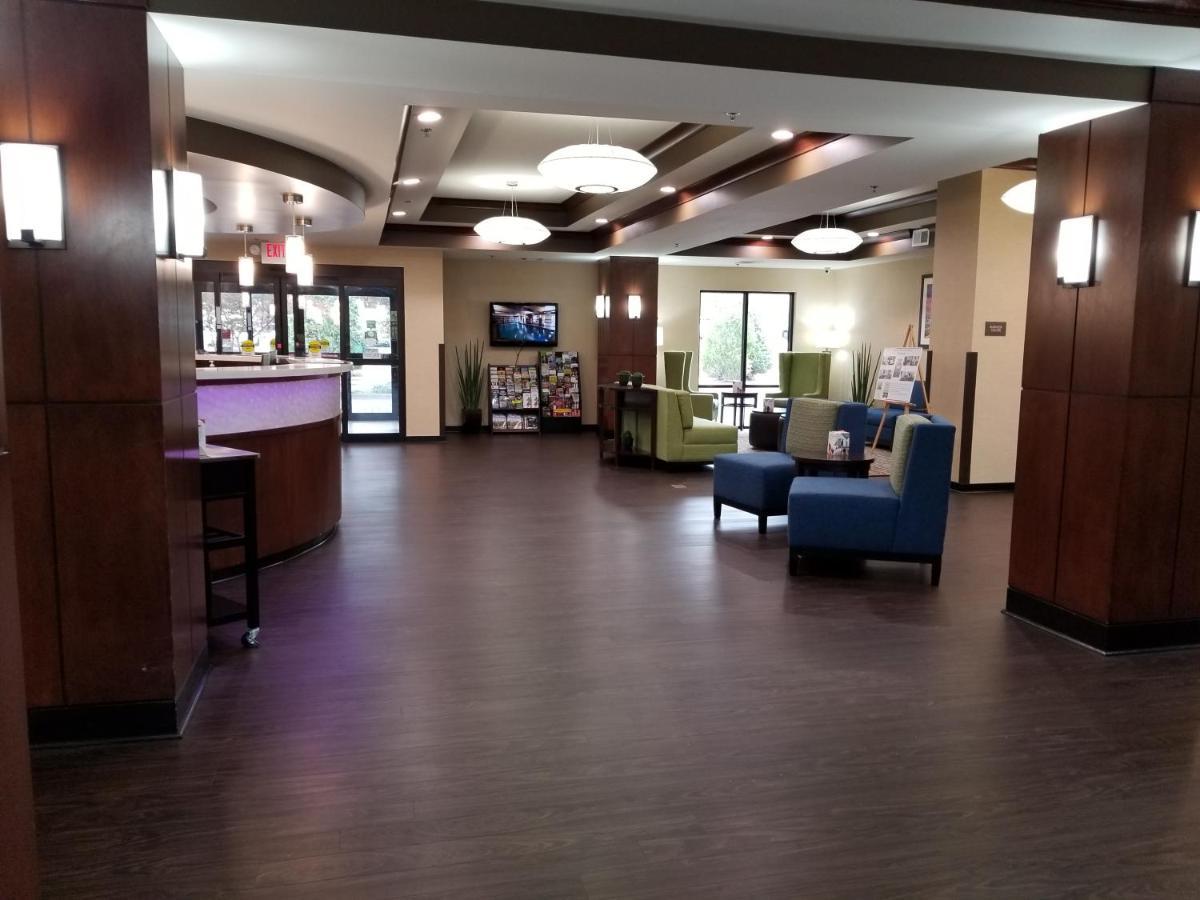 Comfort Suites Little Rock West Eksteriør billede