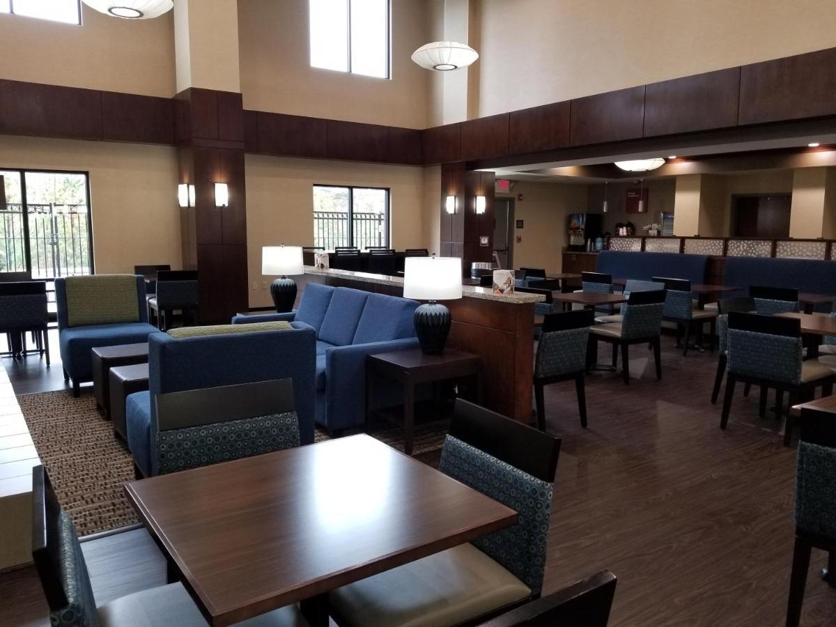 Comfort Suites Little Rock West Eksteriør billede