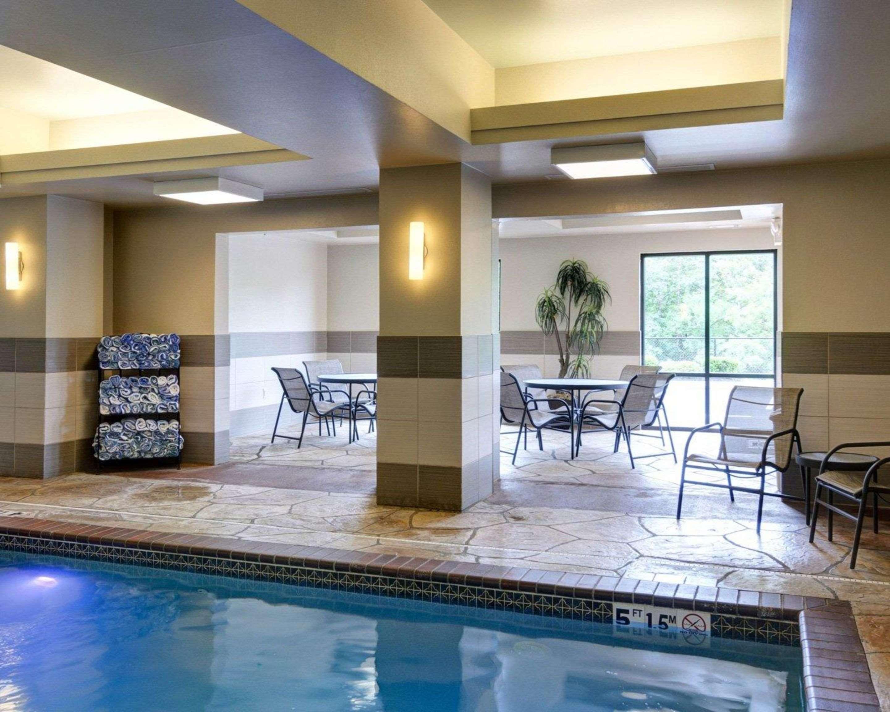 Comfort Suites Little Rock West Eksteriør billede